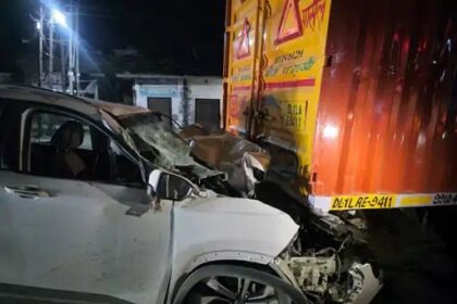 Pawandeep Rajan Suffers "Multiple Fractures" In Car Accident